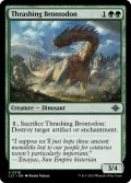 【ENG】打ち壊すブロントドン/Thrashing Brontodon[MTG_LCI_216U]