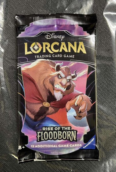 画像1: Disney Lorcana「Rise of the Floodborn」(1パック・12枚入)[Disney Lorcana(ロルカナ)新古品] (1)